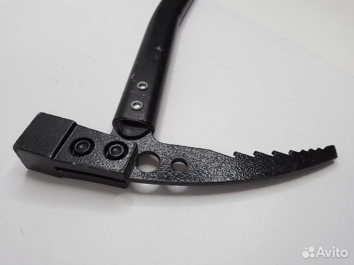 Ледоруб альпинистский с молотком