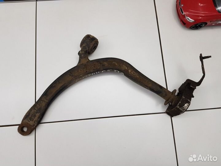 Рычаг передний левый (Citroen C5)