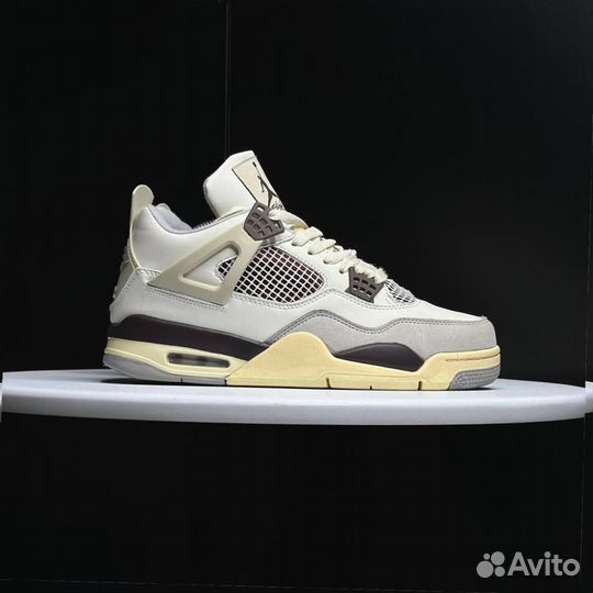 Кроссовки Nike Air Jordan 4 white