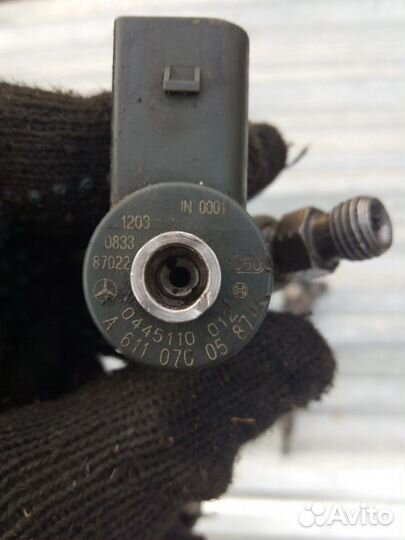 Форсунка Мерседес A6110700587 0445110012 2.2 CDi