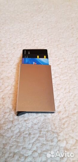 Кардхолдер с rfid / NFC защитой