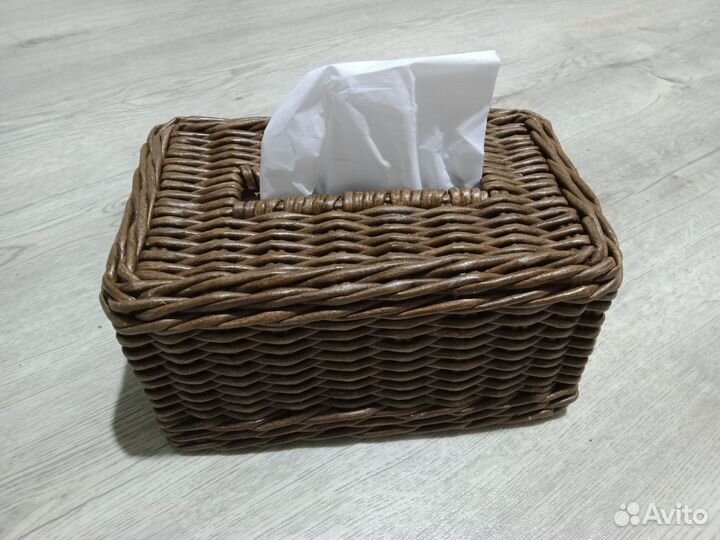 Салфетница плетеная