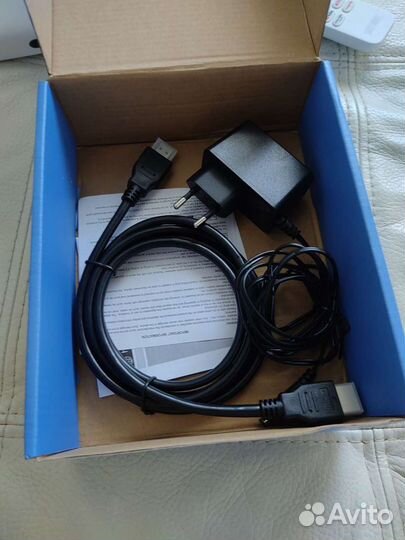 TV-приставка Mecool KM2 (новая)