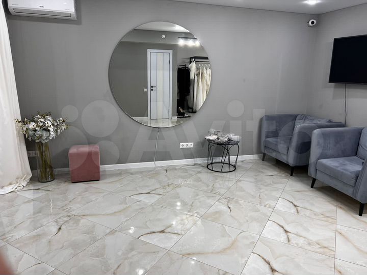 Торговая площадь, 71 м²