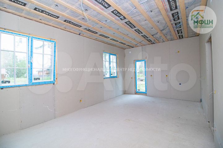 Дом 122,8 м² на участке 7,4 сот.