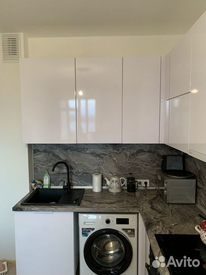 Угловая кухня. Белый глянец ксп:25555