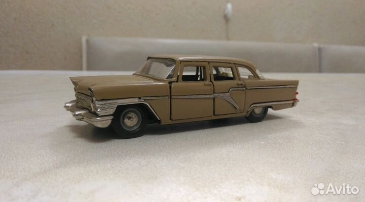 Газ-13 Чайка