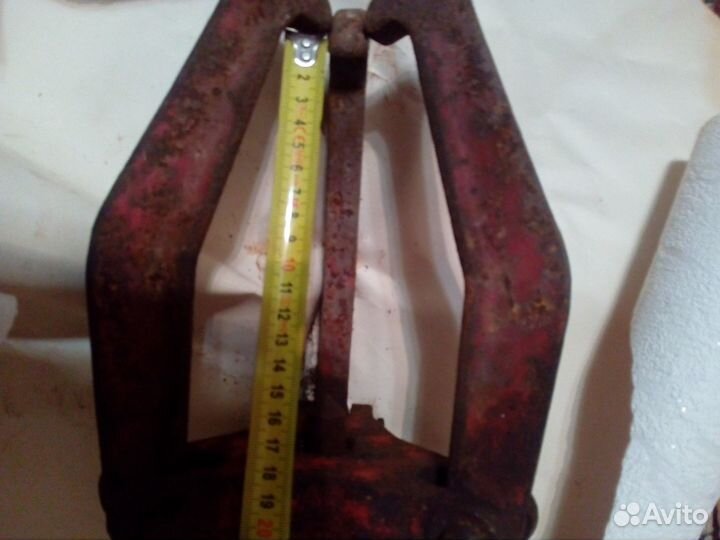 Съемник мощный трехлапый СССР