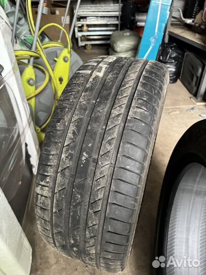 Kumho Ecsta PS71 265/45 R20