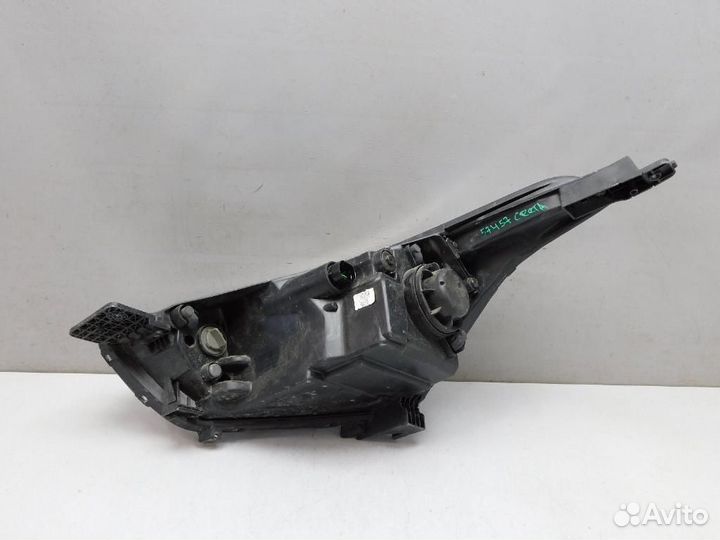 Фара правая Hyundai Creta