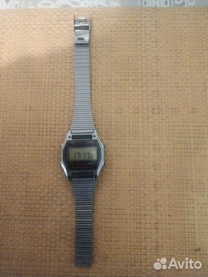 Часы монтано