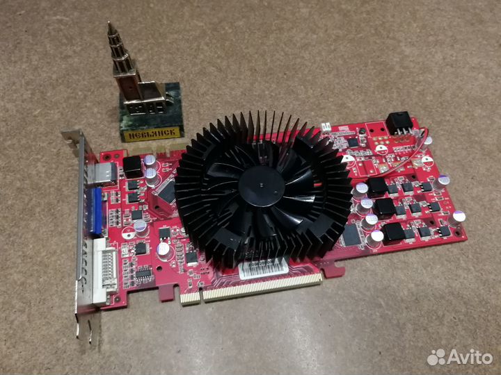 Видеокарта Nvidia GeForce 9800 GT (нерабочая)
