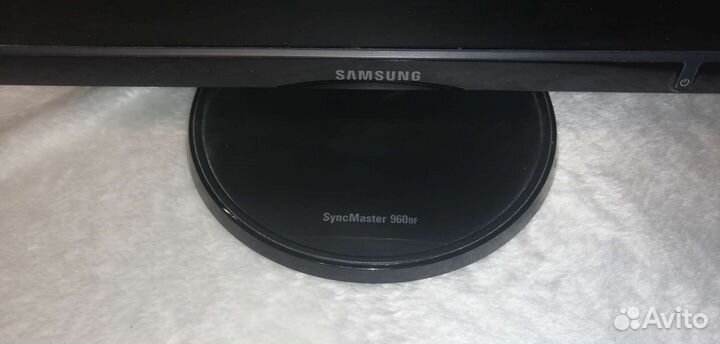 Монитор для компьютера 19 дюймов