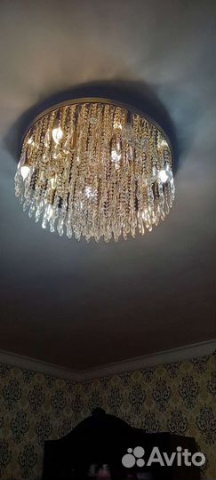 Люстру