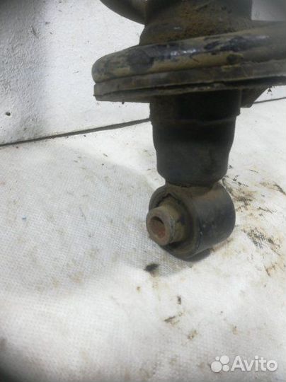 Амортизатор задний задний Lexus Is 250 2005-2013