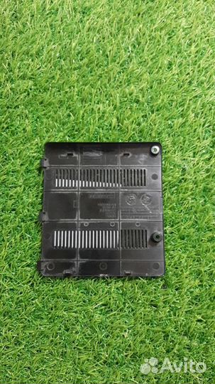 Сервисная крышка ноутбука Samsung R580