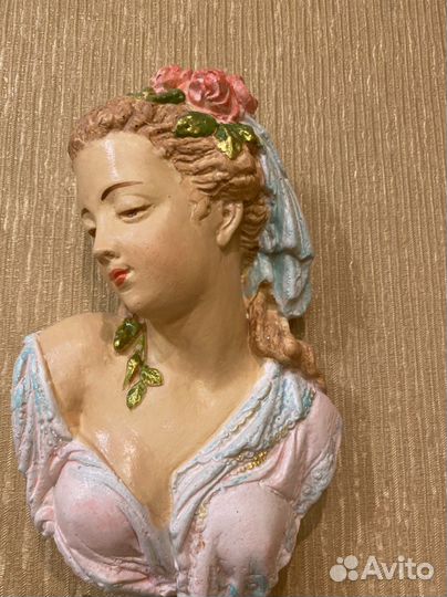 Бюст Девушка СССР гипс