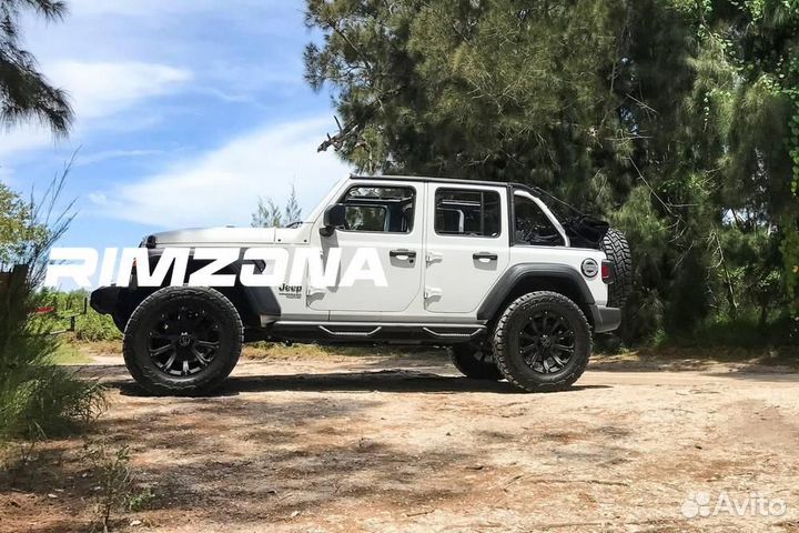 Литые диски black rhino R18 6x139.7 srt. Примерка