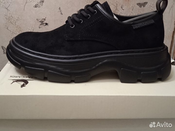 Ботинки кари новые