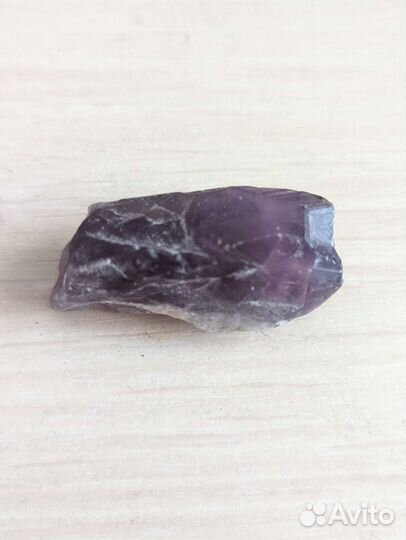 Аметист натуральный необработанный 3 см
