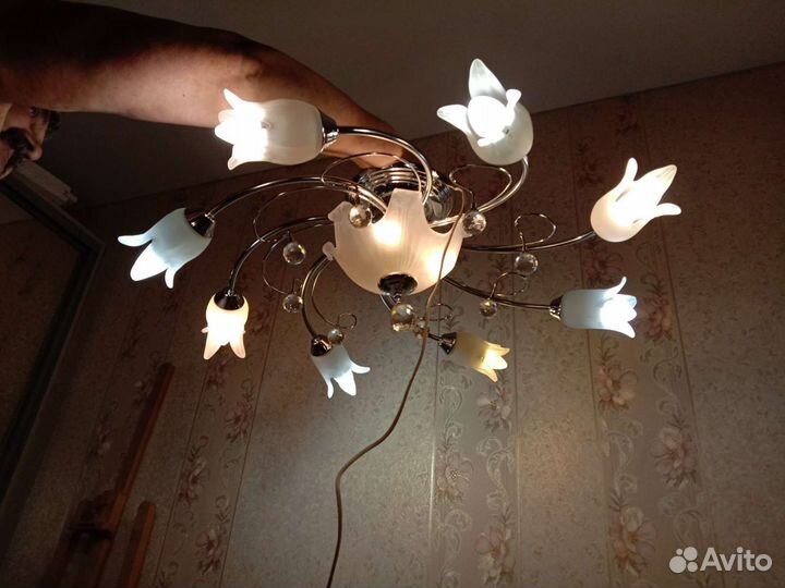 Люстра большая