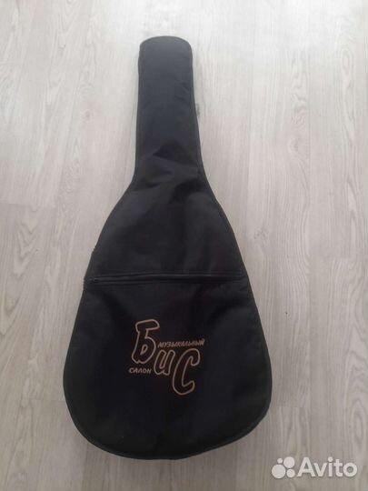 Классическая гитара