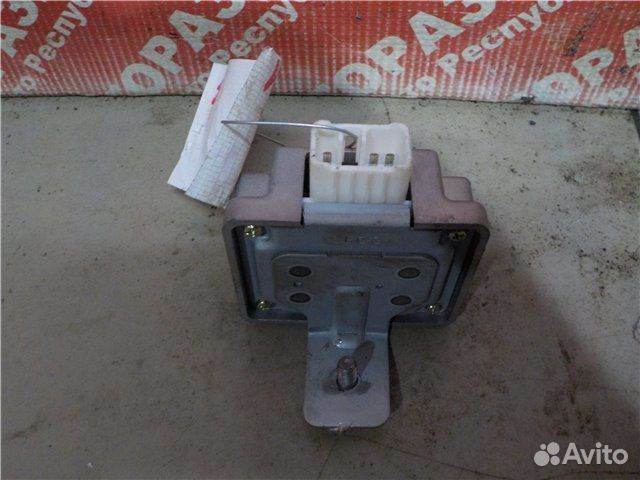 Блок управления светом Kia Rio 3 S4 G4FC FW447590