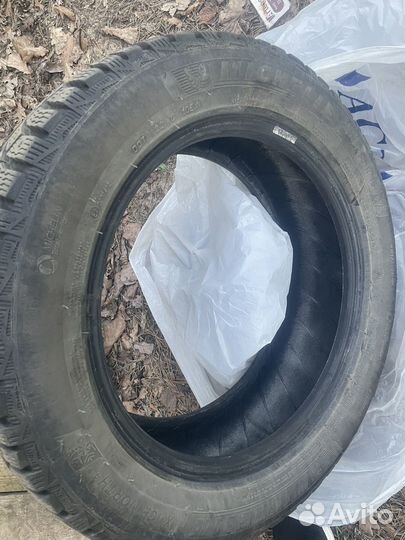 Michelin X-Ice North 4 205/55 R16 94T