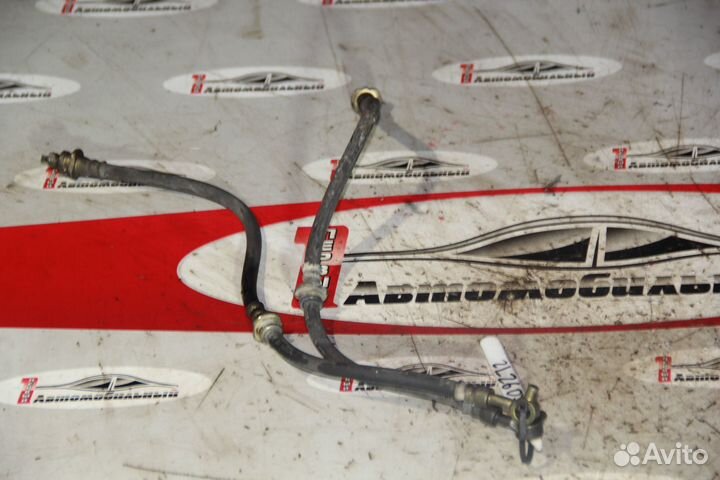 Тормозной шланг перед c Nissan Bluebird Sylphy FG1