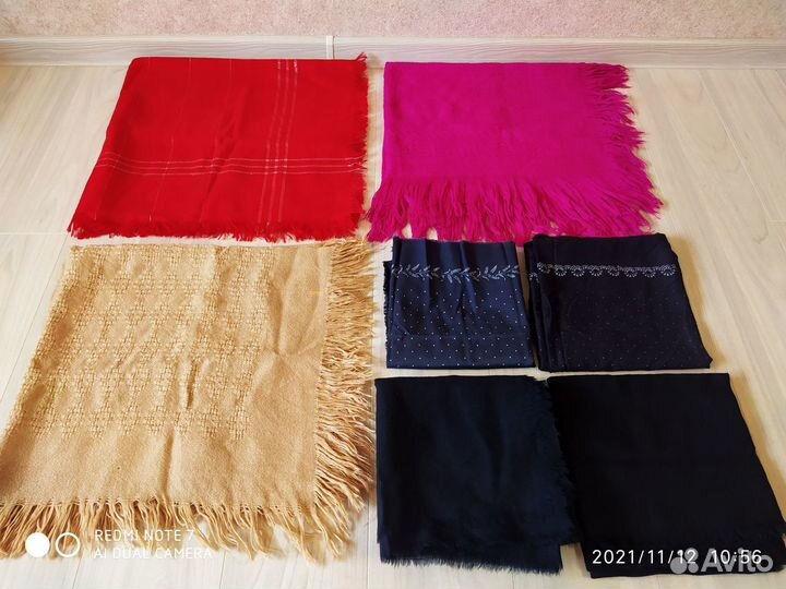 Шарфы, платки, шапки