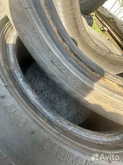 Bridgestone Blizzak DM-V1 215/55 R16 93T