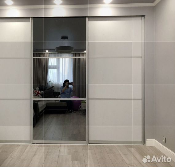 Узкорамочная перегородка