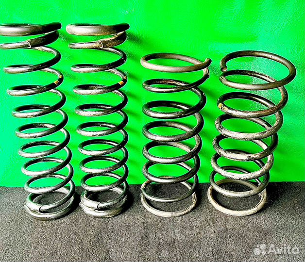 Пружины комплект Mercedes-Benz W463 G463 Гелик