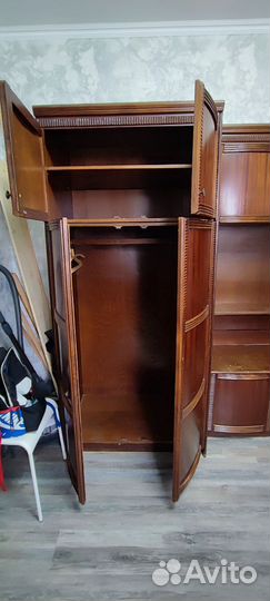 Шкафы и комоды бу