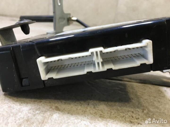 Блок управления дверями Kia Ceed 2 JD 2012-2018