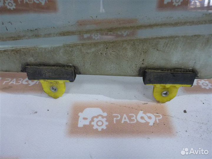 Стекло двери переднее левое Mitsubishi Lancer CS1A