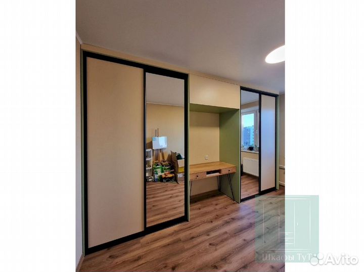 Шкаф стенка