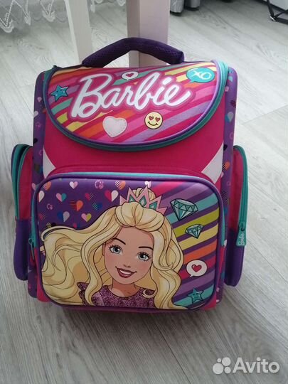 Школьный рюкзак