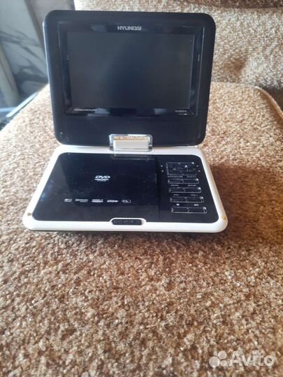 Портативный видеопроигрыватель