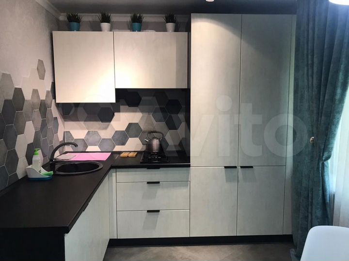 1-к. квартира, 40 м², 1/5 эт.