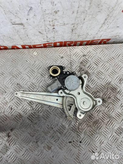 Стеклоподъемник задний правый Тойота Камри XV40