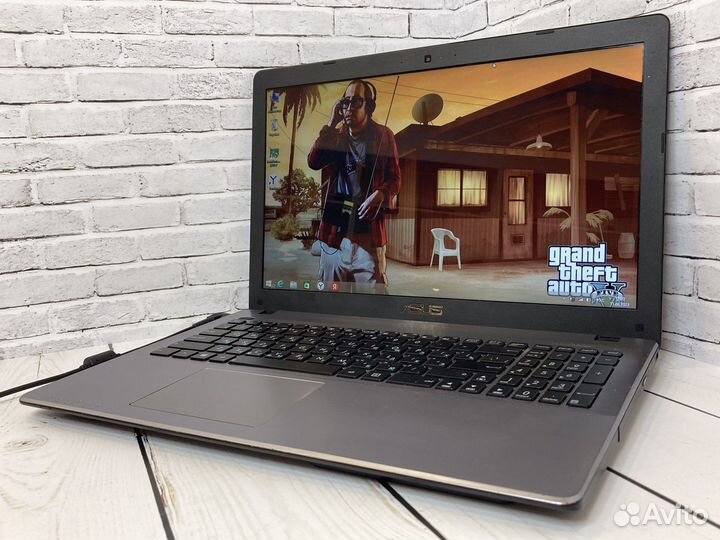 Игровой ноутбук Asus i3/Nvidia/6gb/2gb видео/гаран