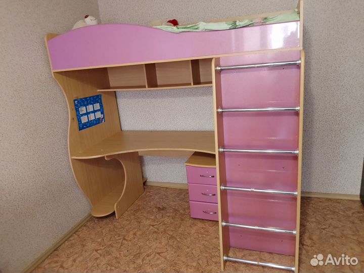 Детская кровать чердак