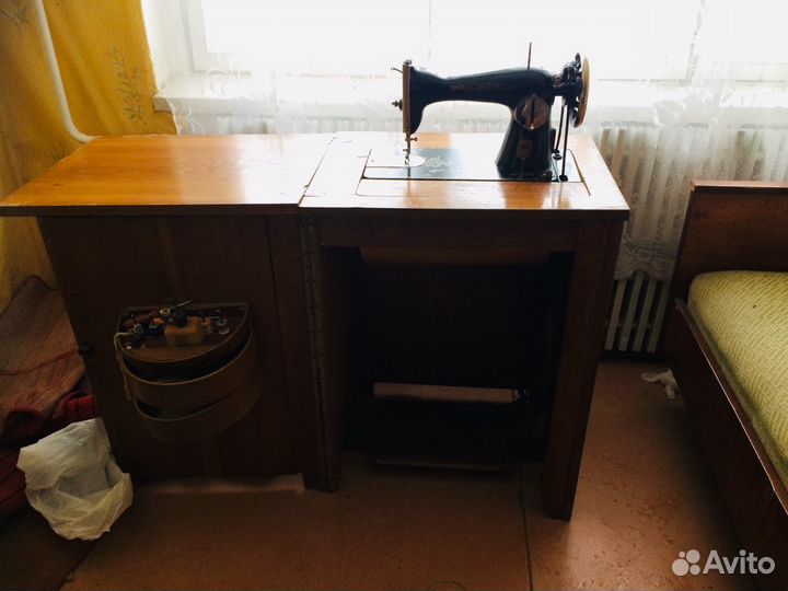 Швейная машинка