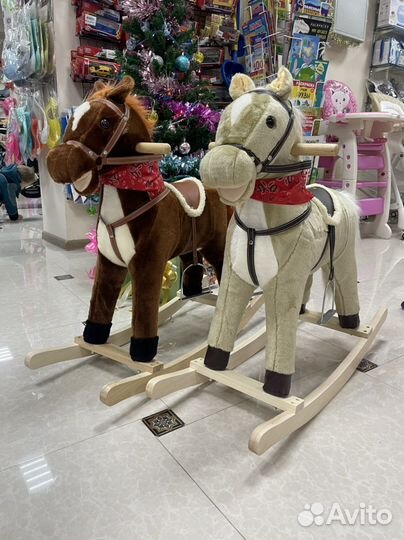 Качалка лошадка новая