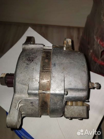 Запчасти на Москвич 21412