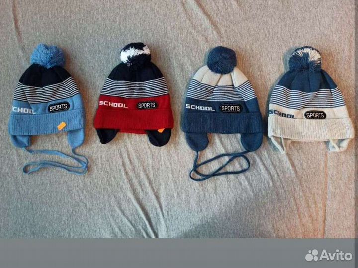 Новые весенние шапки на 1-3 года. 3шт