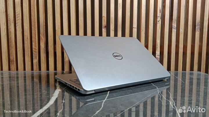 Игровой ноутбук Dell Inspiron 15