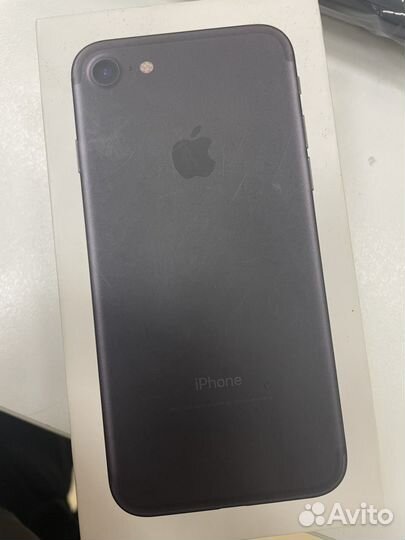 Коробка от iPhone
