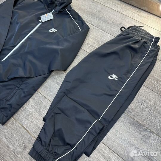Спортивный костюм Nike